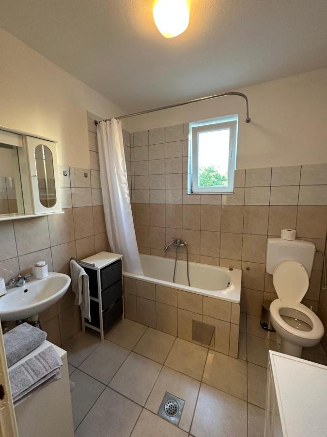 Relax And Unwind: Family-friendly House Near In Zagrad Holiday home *